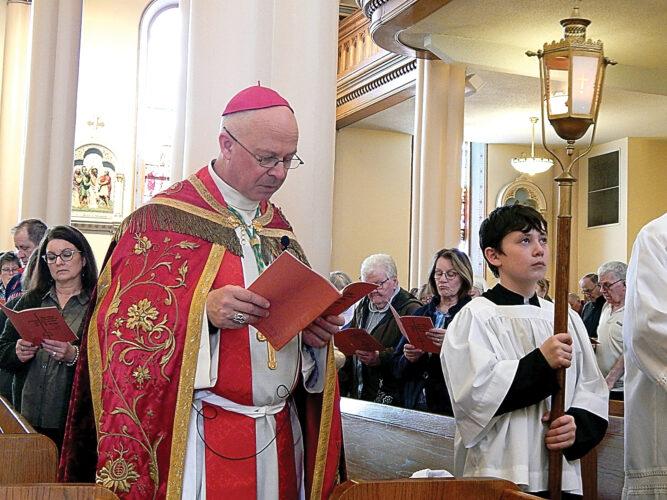 leads Stations of the Cross News, Sports, Jobs Marshall